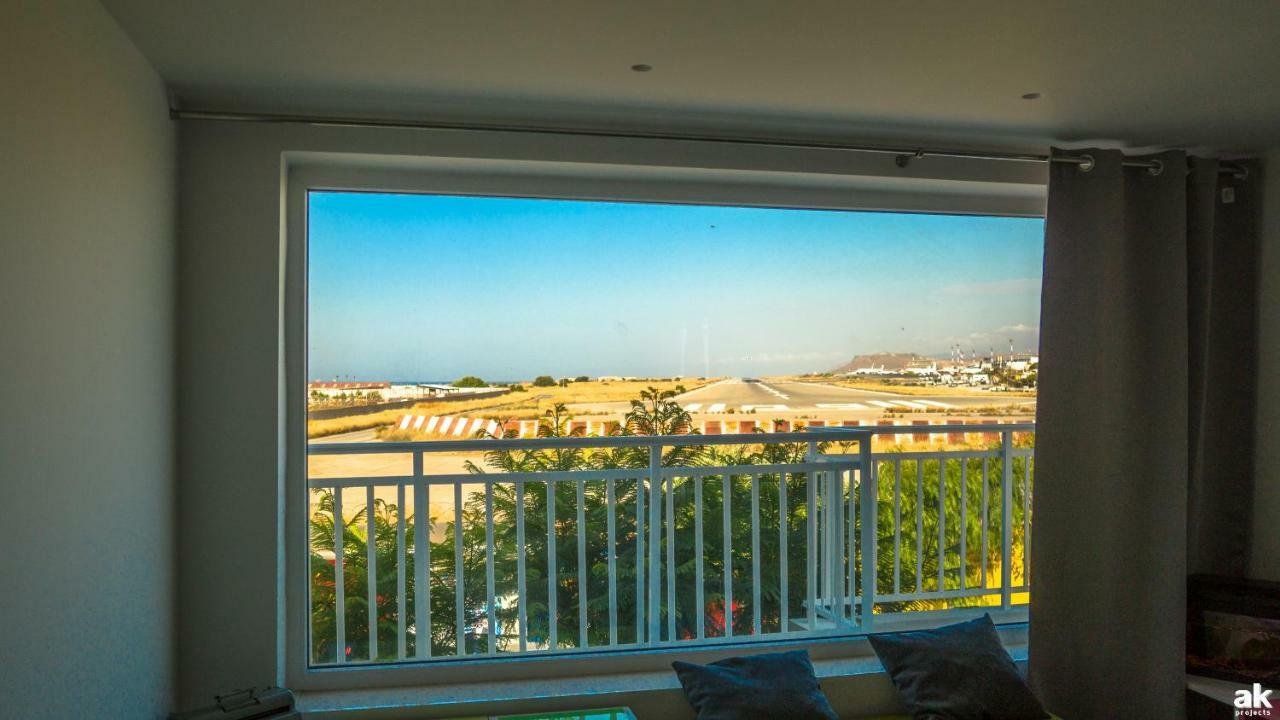 Heraklion Airport Family Lux Apartment Exterior photo
