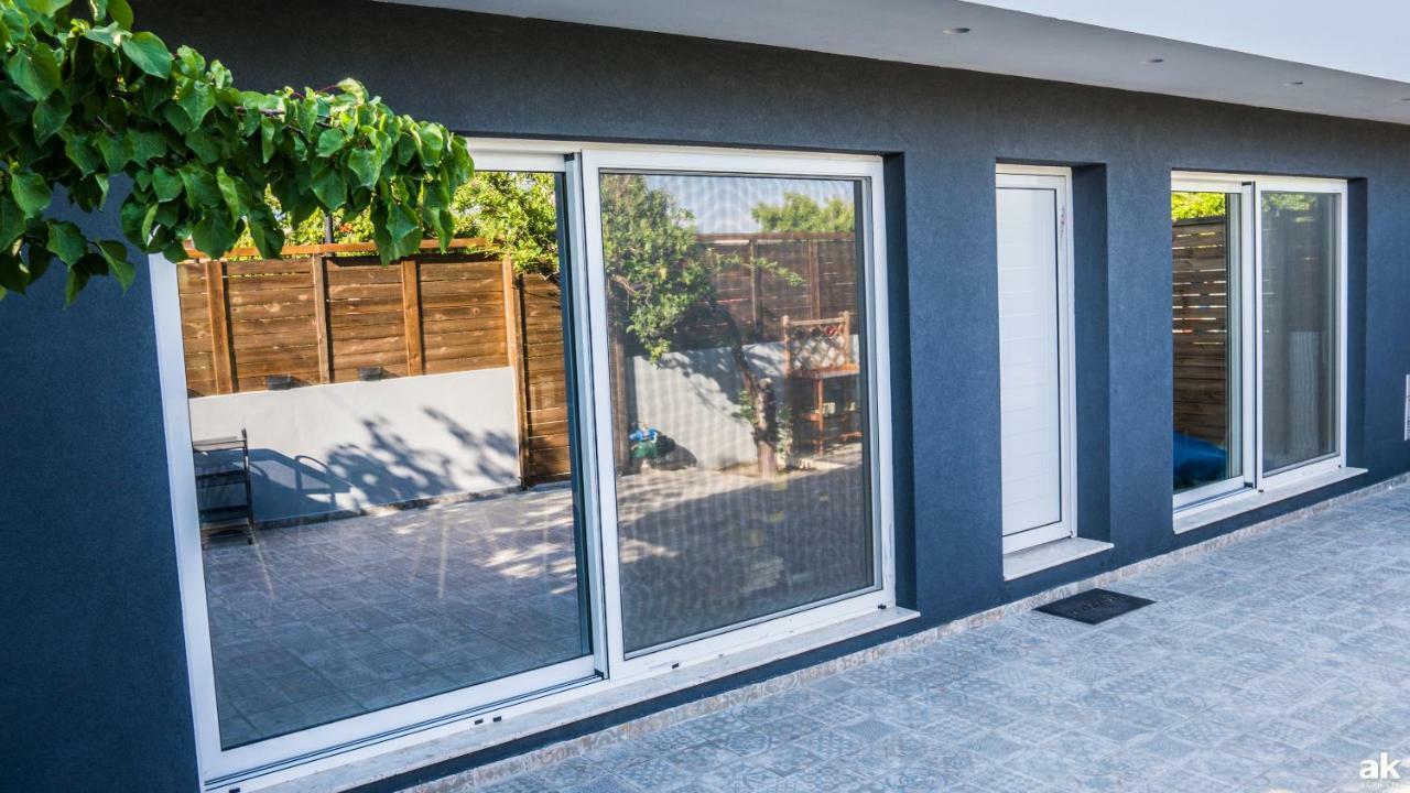 Heraklion Airport Family Lux Apartment Exterior photo
