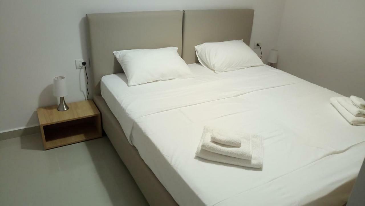 Heraklion Airport Family Lux Apartment Exterior photo