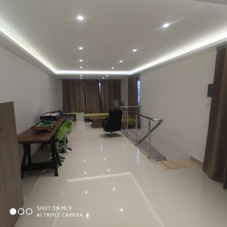 Heraklion Airport Family Lux Apartment Exterior photo